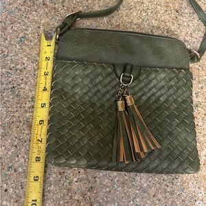 Elegant Olive Green Woven Crossbody Bag